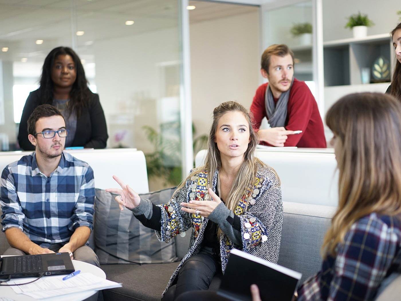 People in a Meeting 3 People in a Meeting 3